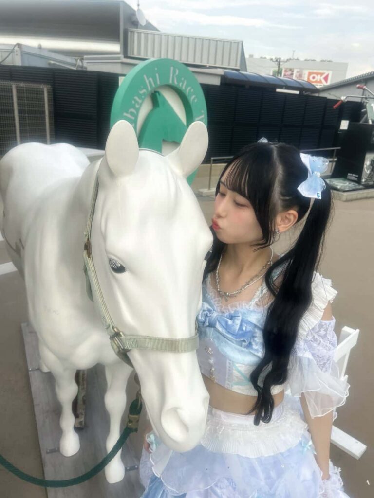 幸野 れいあ( ゆきの れいあ )【レッド】プロフィール｜Pastel Closet【パスクロ】