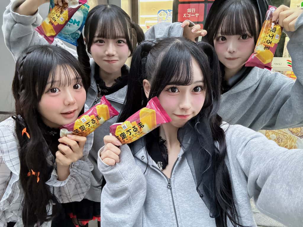 幸野 れいあ( ゆきの れいあ )【レッド】プロフィール｜Pastel Closet【パスクロ】