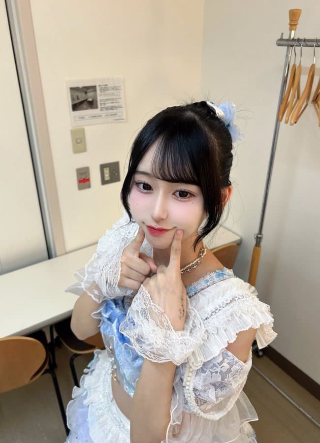 幸野 れいあ( ゆきの れいあ )【レッド】プロフィール｜Pastel Closet【パスクロ】