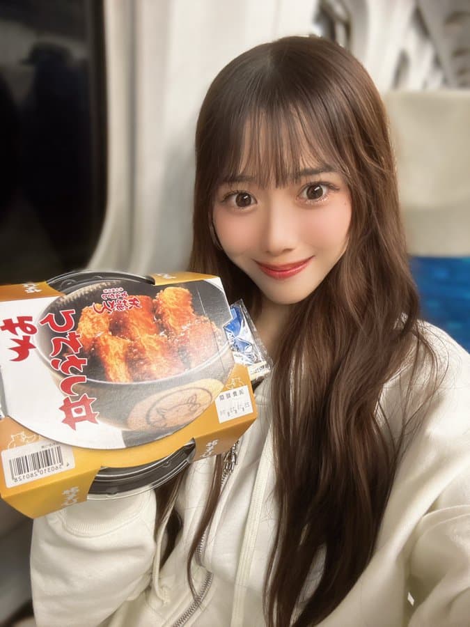 澄原 夏帆( しみはら かほ )【エメラルドグリーン】プロフィール｜Pastel Closet【パスクロ】画像