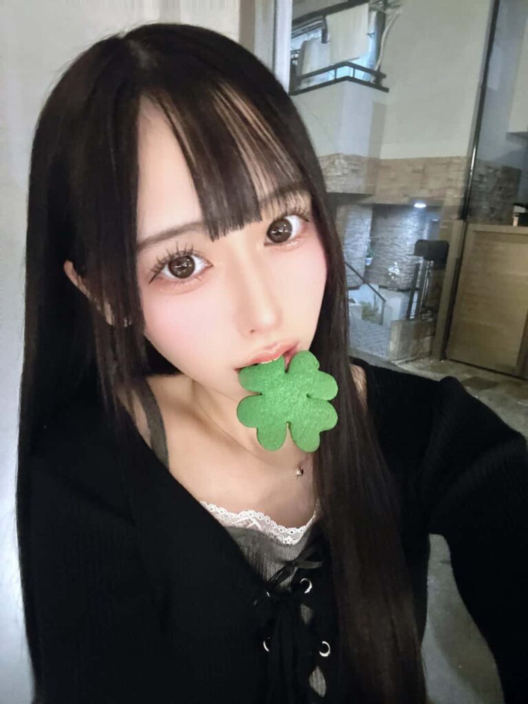 幸野 れいあ( ゆきの れいあ )【レッド】プロフィール｜Pastel Closet【パスクロ】