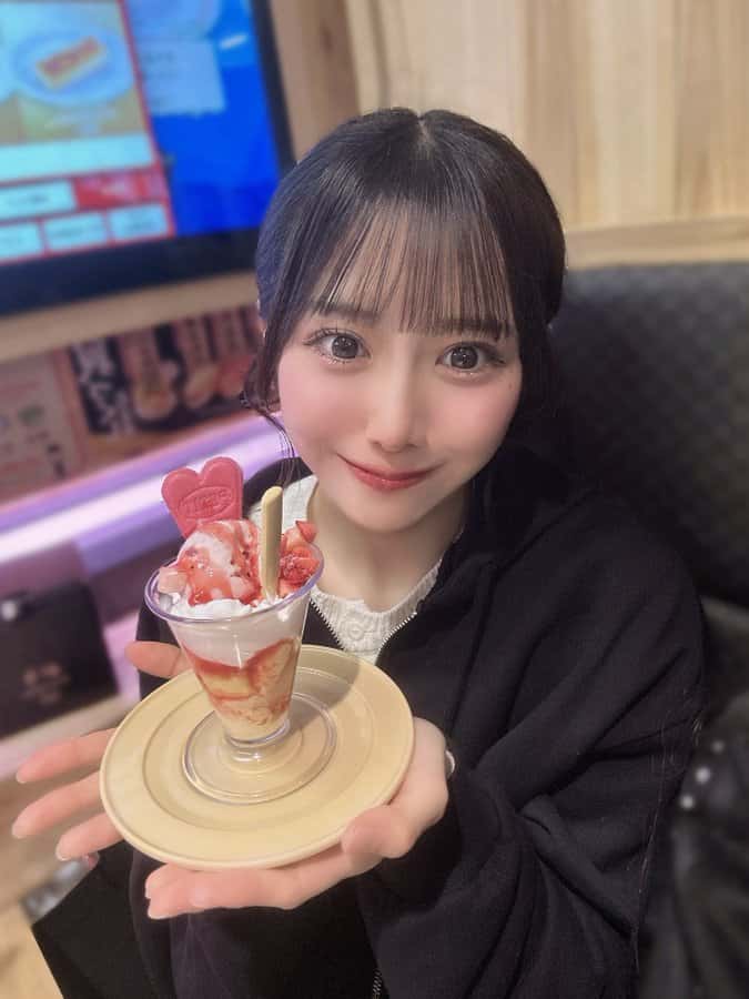 仁科美都( にしな みつ )【ホワイト】プロフィール｜Pastel Closet【パスクロ】画像