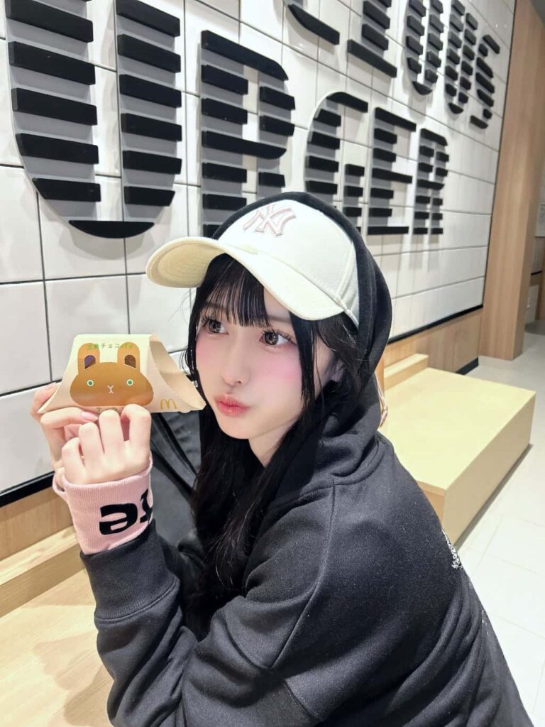 幸野 れいあ( ゆきの れいあ )【レッド】プロフィール｜Pastel Closet【パスクロ】