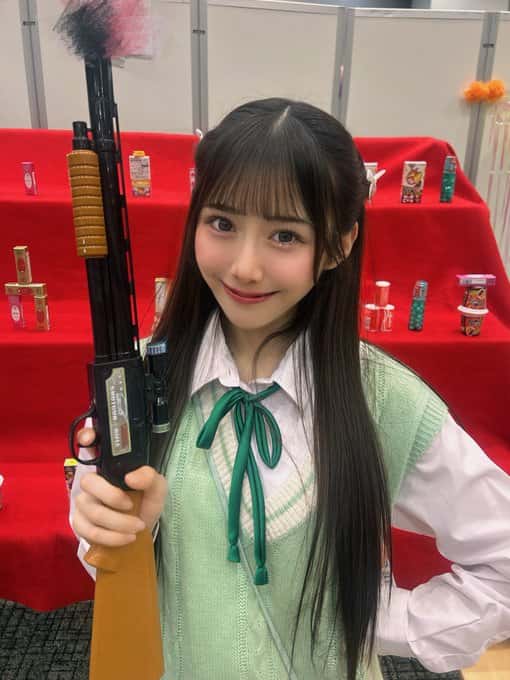 澄原 夏帆( しみはら かほ )【エメラルドグリーン】プロフィール｜Pastel Closet【パスクロ】画像