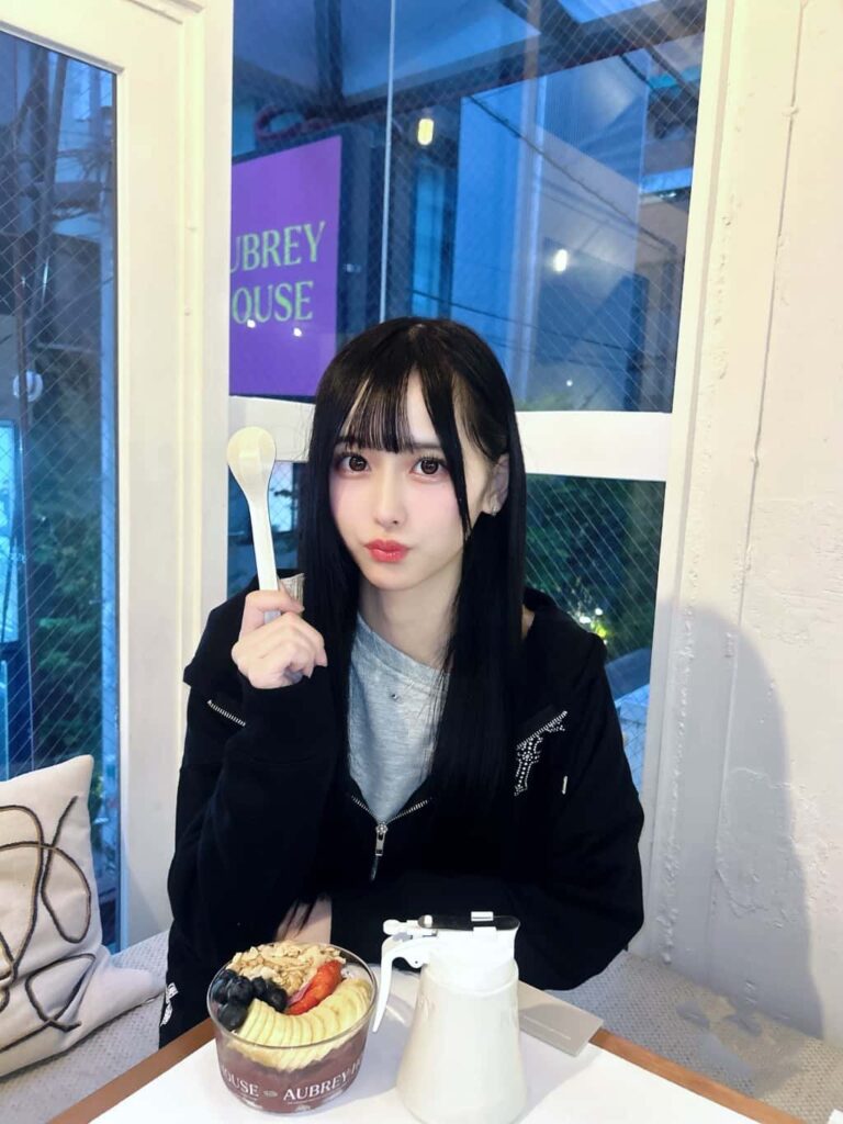 幸野 れいあ( ゆきの れいあ )【レッド】プロフィール｜Pastel Closet【パスクロ】