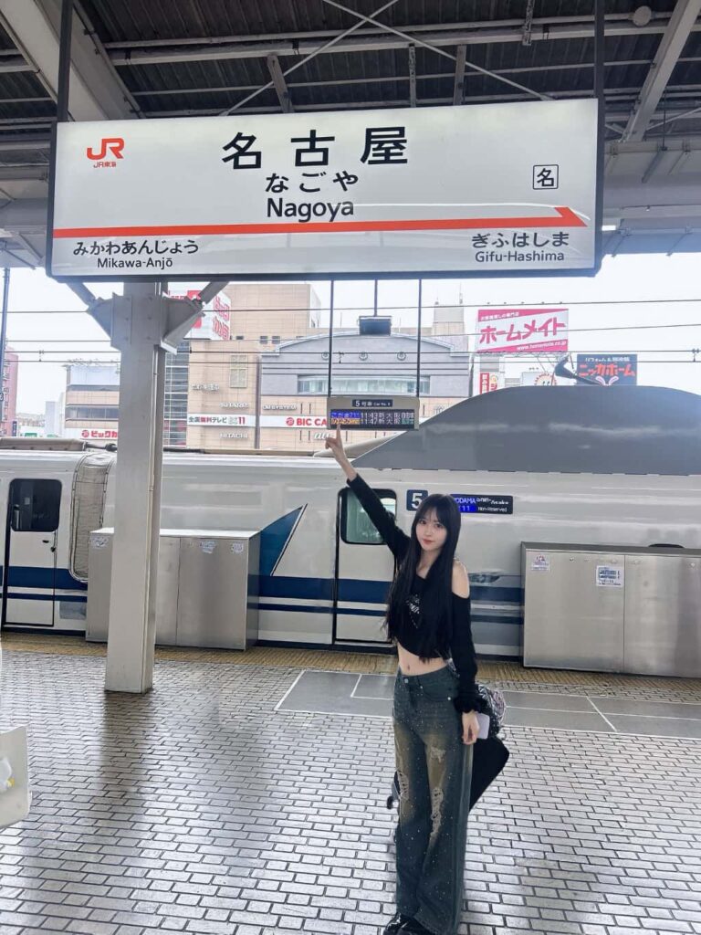 幸野 れいあ( ゆきの れいあ )【レッド】プロフィール｜Pastel Closet【パスクロ】