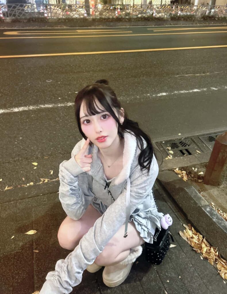 幸野 れいあ( ゆきの れいあ )【レッド】プロフィール｜Pastel Closet【パスクロ】