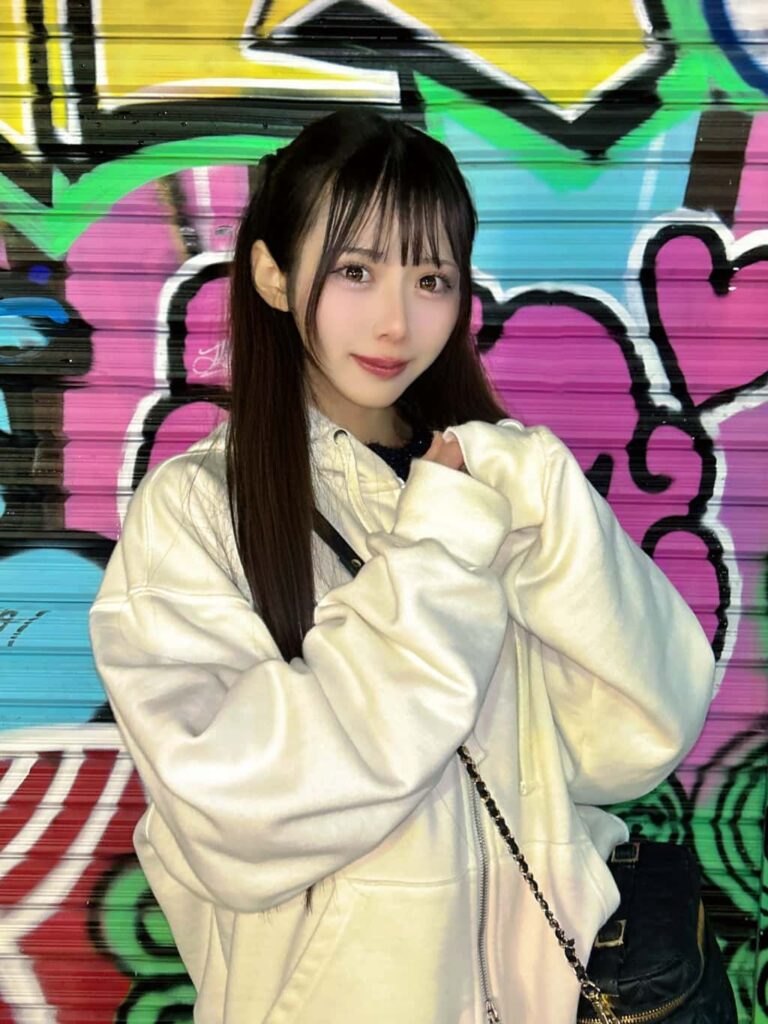 澄原 夏帆( しみはら かほ )【エメラルドグリーン】プロフィール｜Pastel Closet【パスクロ】画像