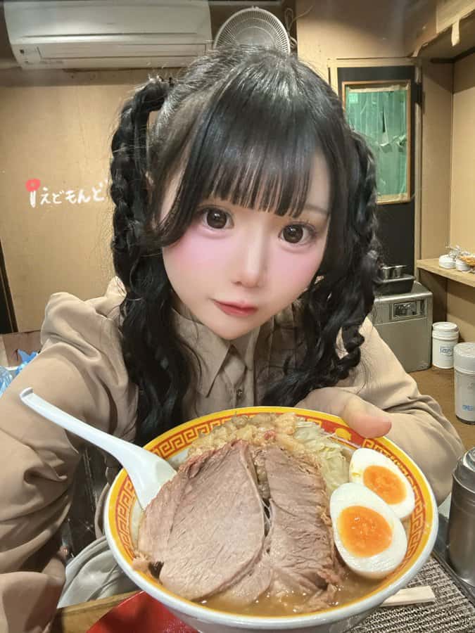 篠原さくら( しのはら さくら )【ピンク】プロフィール｜Pastel Closet【パスクロ】