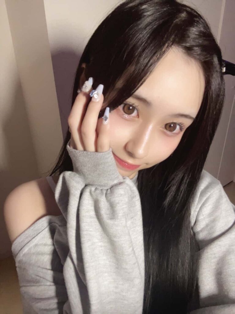 幸野 れいあ( ゆきの れいあ )【レッド】プロフィール｜Pastel Closet【パスクロ】