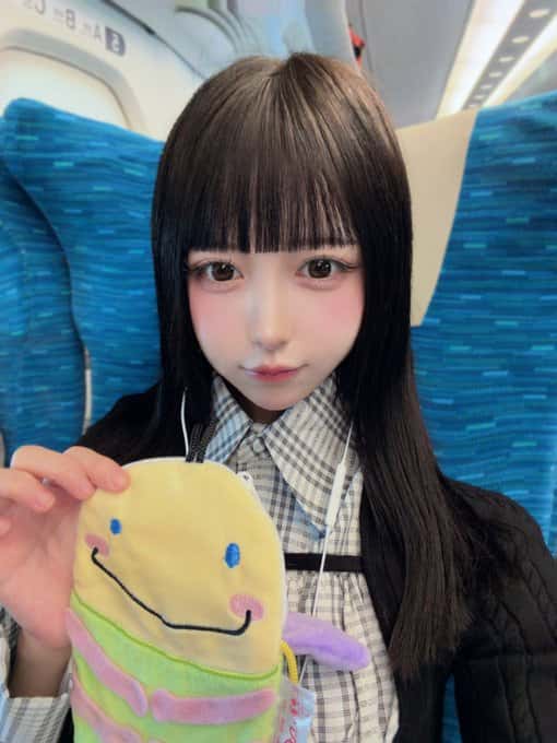 伽久耶 くらら（かぐや くらら）【紫色】プロフィール｜iON!【アイオン】　画像