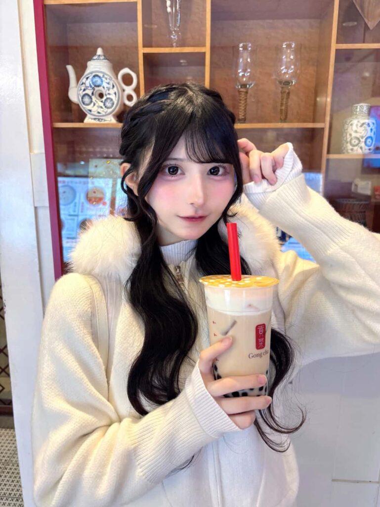 鈴都りせ（すずみや りせ）【青色】プロフィール｜iON!【アイオン】画像