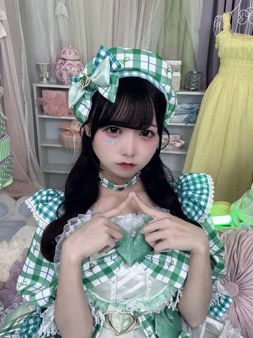 儚寧この(はかね この)【緑色】プロフィール|iON!【アイオン】 画像