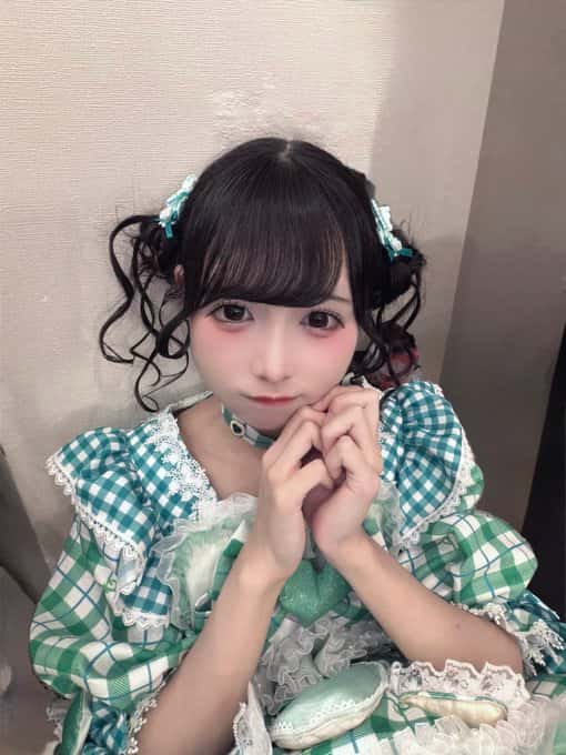 儚寧この(はかね この)【緑色】プロフィール|iON!【アイオン】 画像