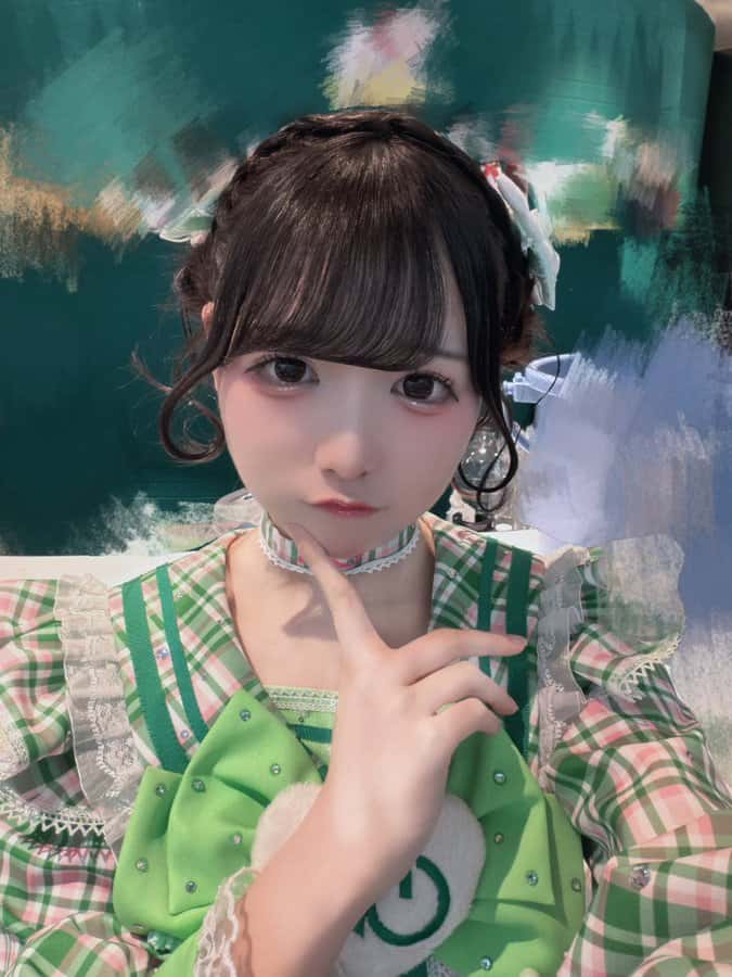 儚寧この（はかね この）【緑色】プロフィール｜iON!【アイオン