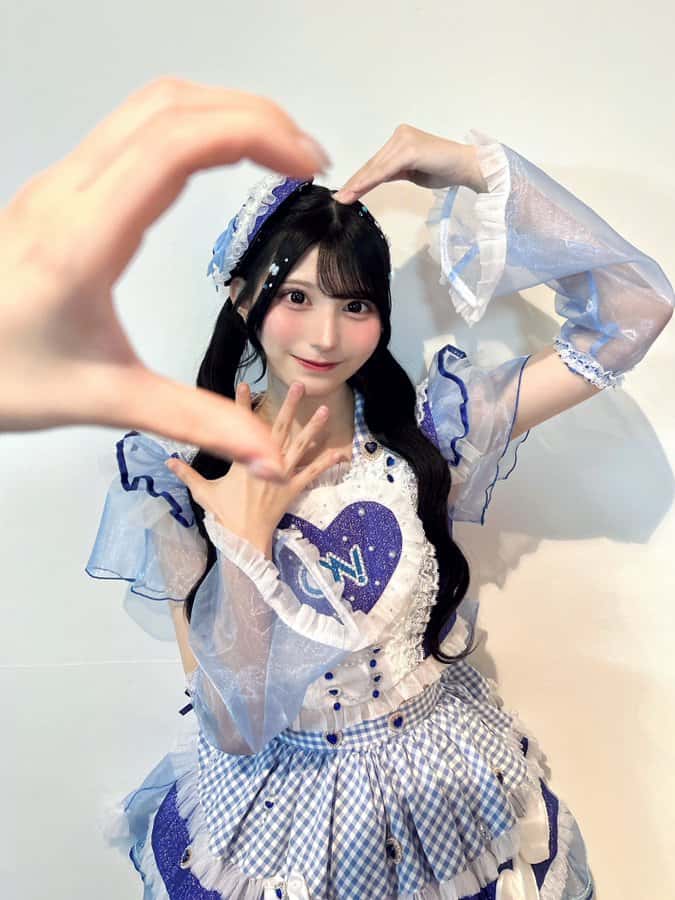 鈴都りせ(すずみや りせ)【青色】プロフィール|iON!【アイオン】 画像
