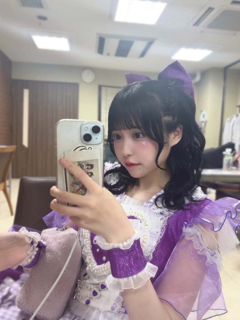 伽久耶 くらら(かぐや くらら)【紫色】プロフィール|iON!【アイオン】 画像