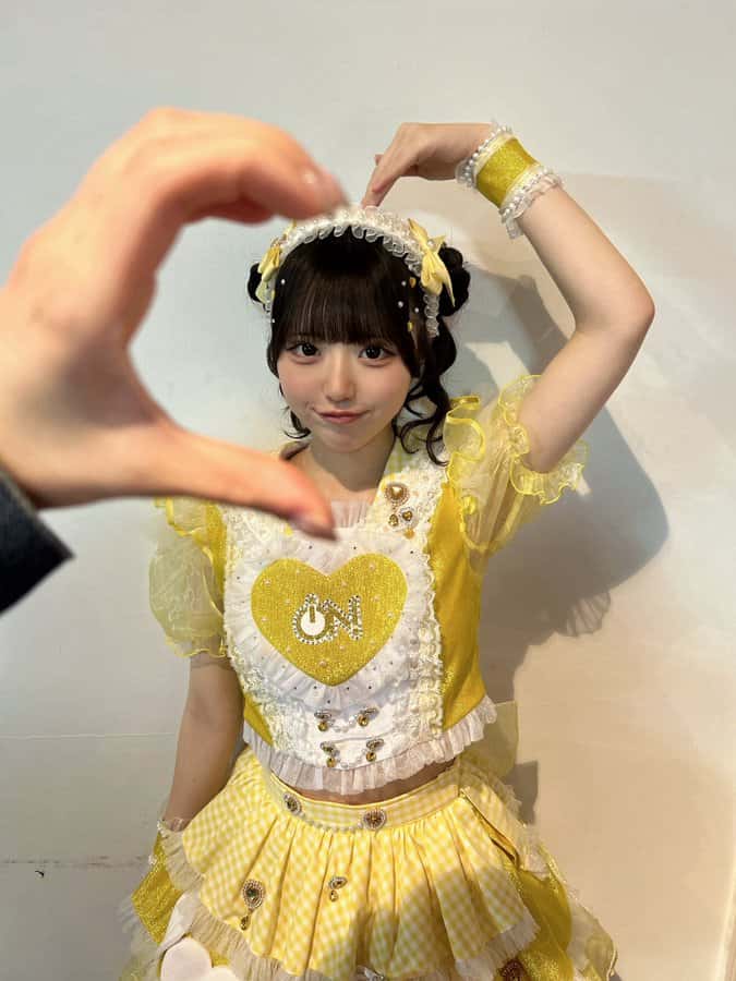 栗栖 むぎ(くりす むぎ)【黄色】プロフィール|iON!【アイオン】 画像