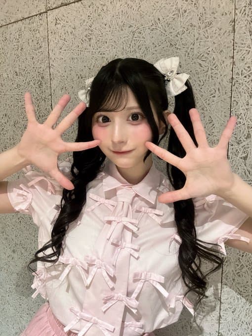 鈴都りせ(すずみや りせ)【青色】プロフィール|iON!【アイオン】 画像