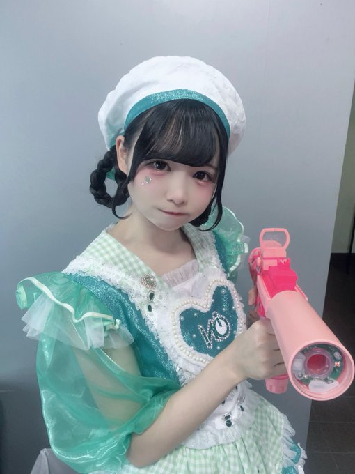 儚寧この(はかね この)【緑色】プロフィール|iON!【アイオン】 画像