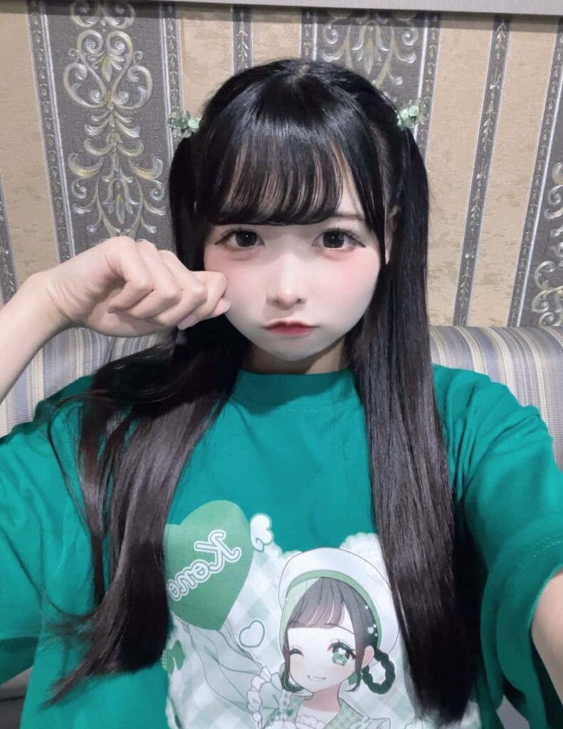 儚寧この(はかね この)【緑色】プロフィール|iON!【アイオン】 画像