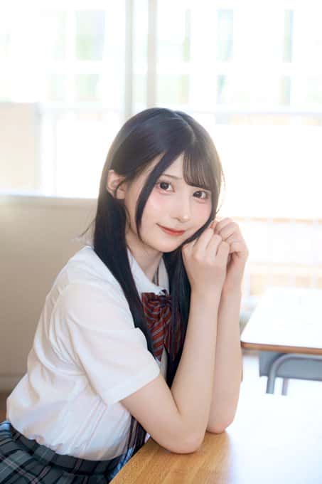 鈴都りせ(すずみや りせ)【青色】プロフィール|iON!【アイオン】 画像