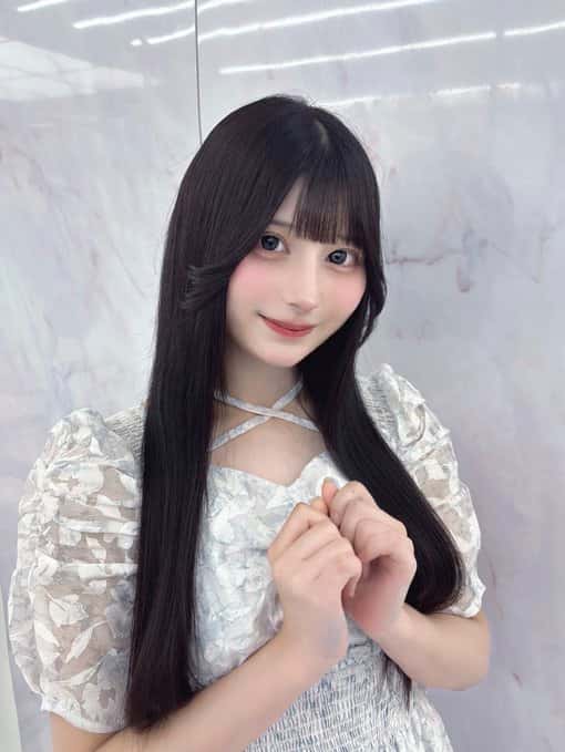 鈴都りせ【青色】プロフィール