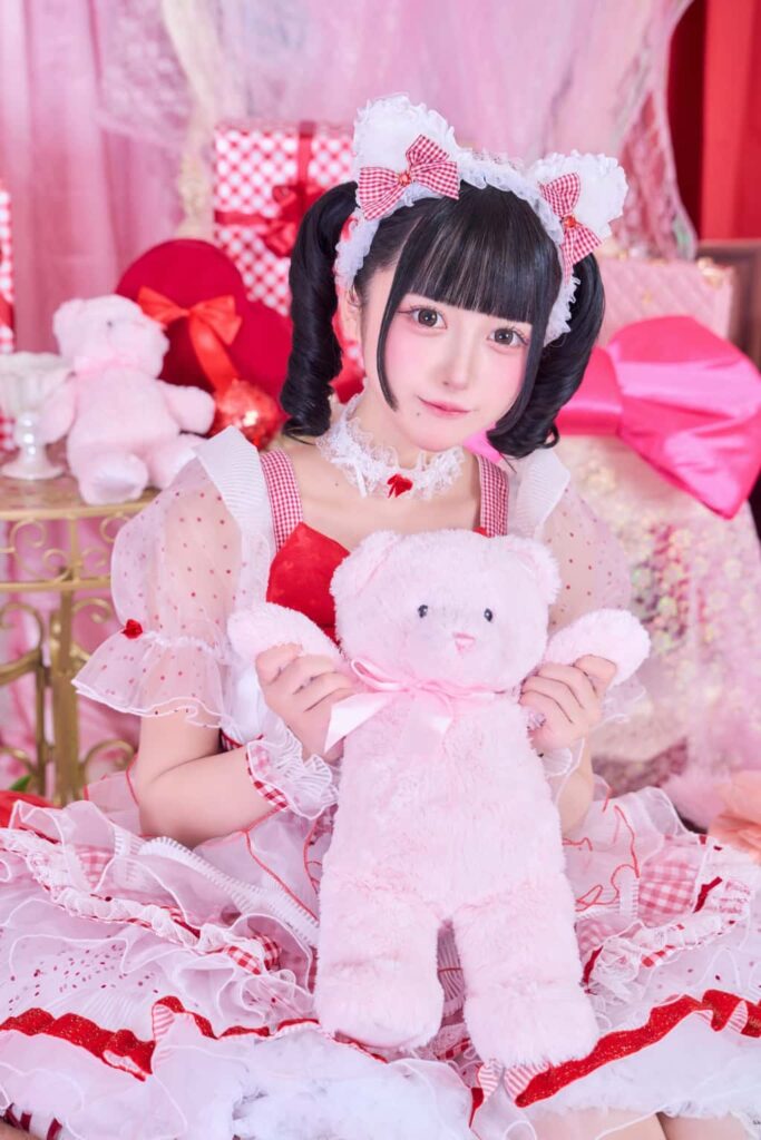 伽久耶 くらら（かぐや くらら）【紫色】プロフィール｜iON!【アイオン】　画像