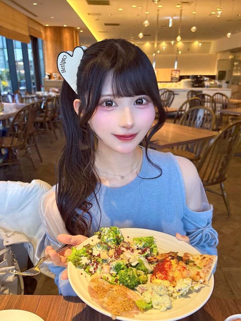 鈴都りせ（すずみや りせ）【青色】プロフィール｜iON!【アイオン】画像