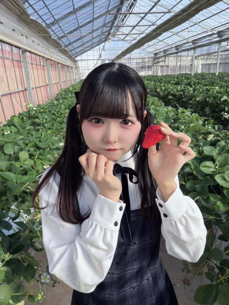 儚寧この(はかね この)【緑色】プロフィール|iON!【アイオン】 画像