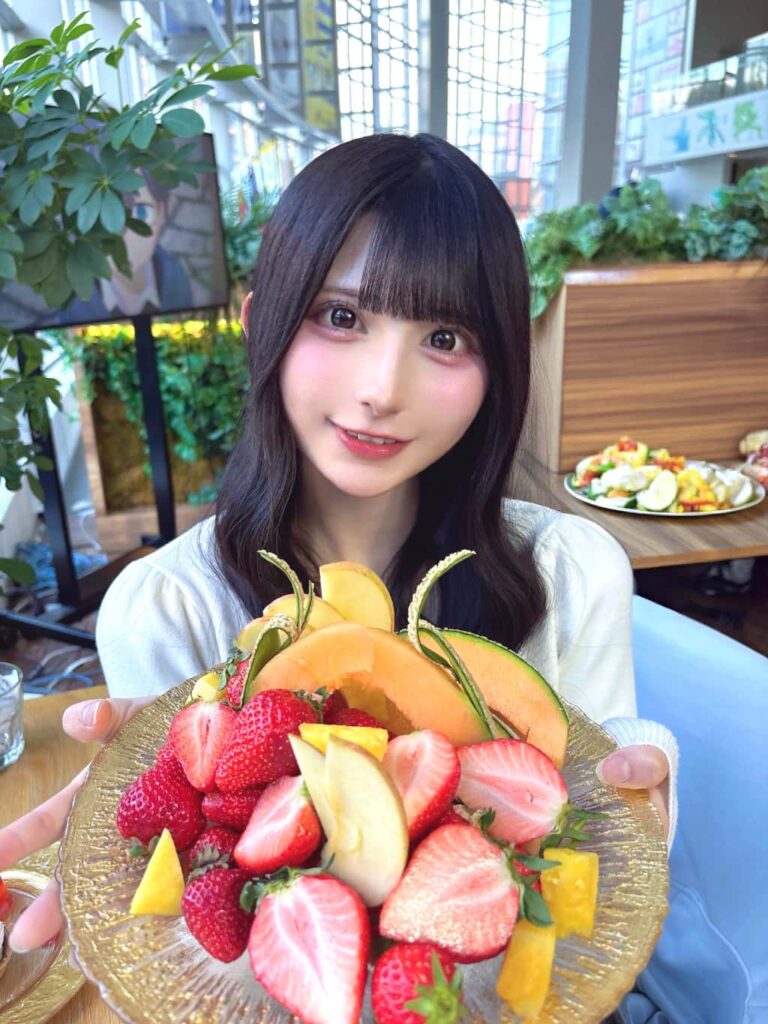 鈴都りせ（すずみや りせ）【青色】プロフィール｜iON!【アイオン】画像