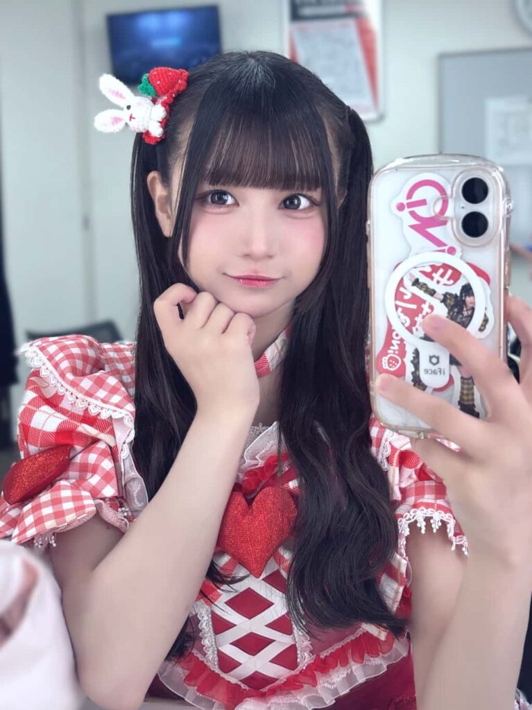 宇野ゆり（うの ゆり）【赤色】プロフィール｜iON!【アイオン】　小熊まむ　iLiFE!