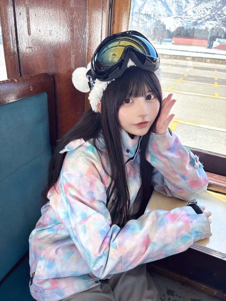 鈴都りせ（すずみや りせ）【青色】プロフィール｜iON!【アイオン】画像 