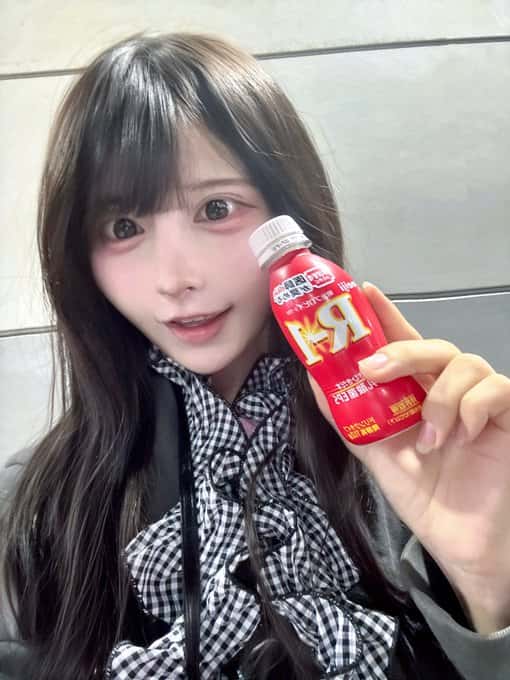 鈴都りせ（すずみや りせ）【青色】プロフィール｜iON!【アイオン】画像