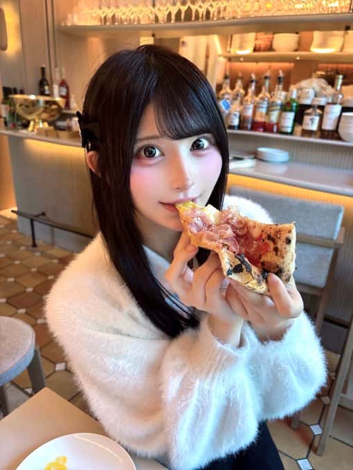鈴都りせ(すずみや りせ)【青色】プロフィール|iON!【アイオン】画像