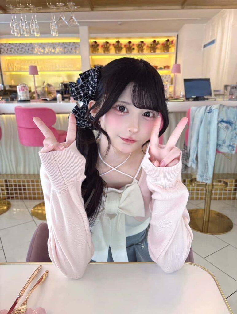 鈴都りせ(すずみや りせ)【青色】プロフィール|iON!【アイオン】画像