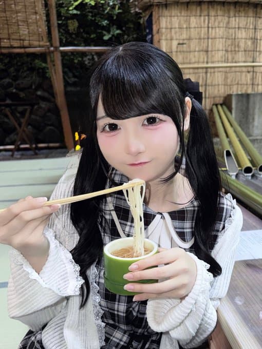 儚寧この（はかね この）【緑色】プロフィール｜iON!【アイオン】　画像