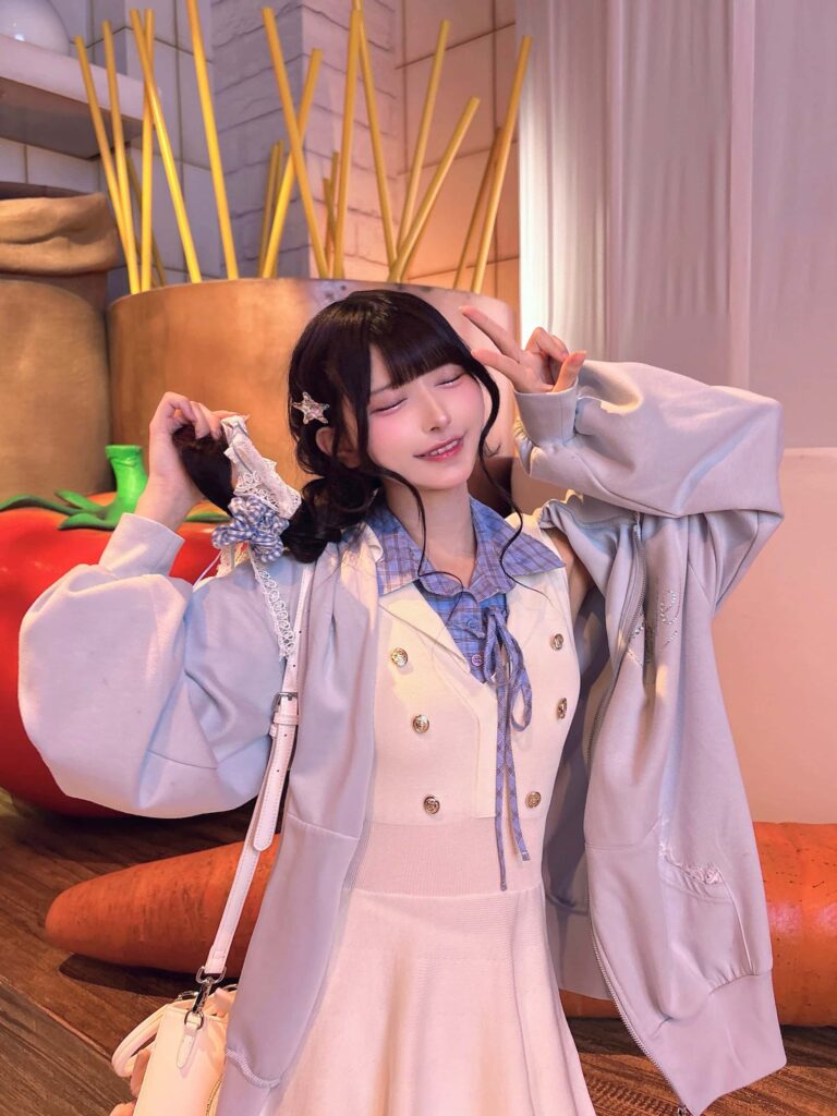 鈴都りせ（すずみや りせ）【青色】プロフィール｜iON!【アイオン】画像