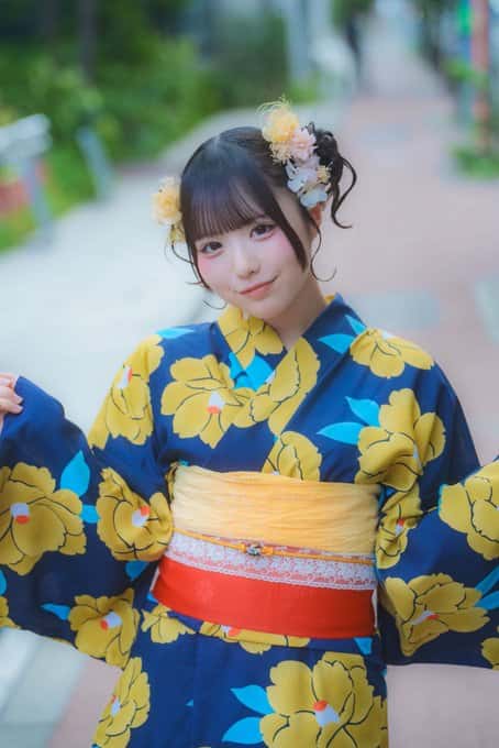 栗栖 むぎ(くりす むぎ)【黄色】プロフィール|iON!【アイオン】 画像