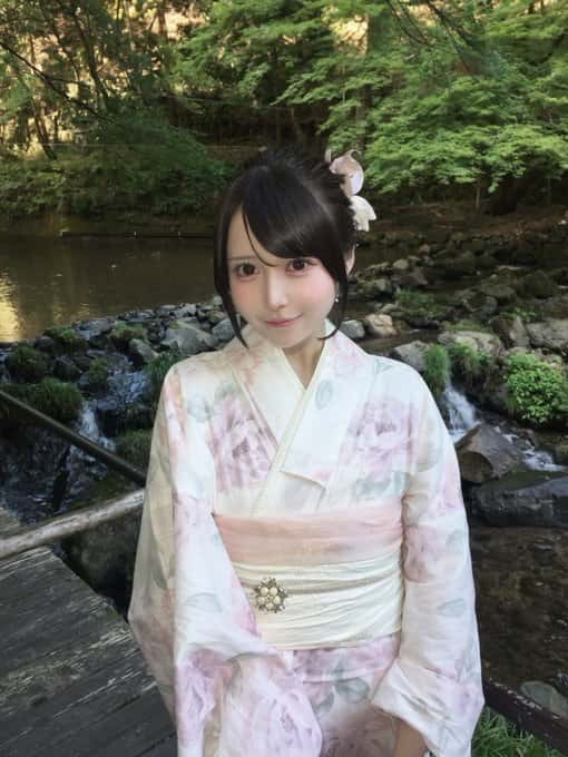 伽久耶 くらら（かぐや くらら）【紫色】プロフィール｜iON!【アイオン】　画像