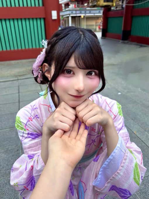 鈴都りせ（すずみや りせ）【青色】プロフィール｜iON!【アイオン】画像