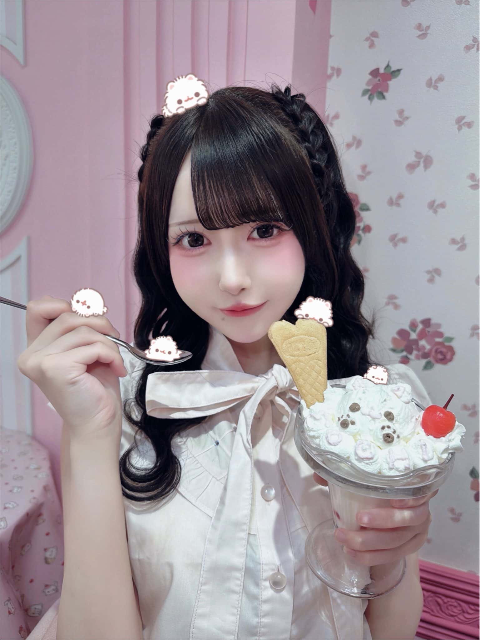 伽久耶 くらら(かぐや くらら)【紫色】プロフィール|iON!【アイオン】 画像