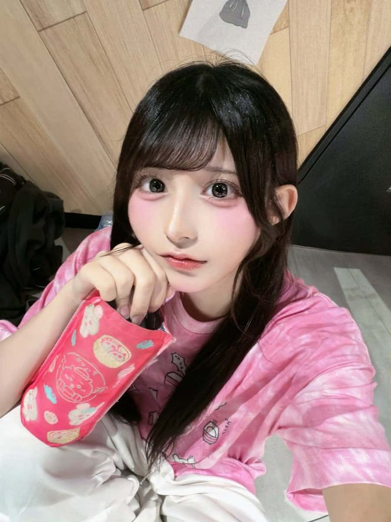 鈴都りせ（すずみや りせ）【青色】プロフィール｜iON!【アイオン】画像