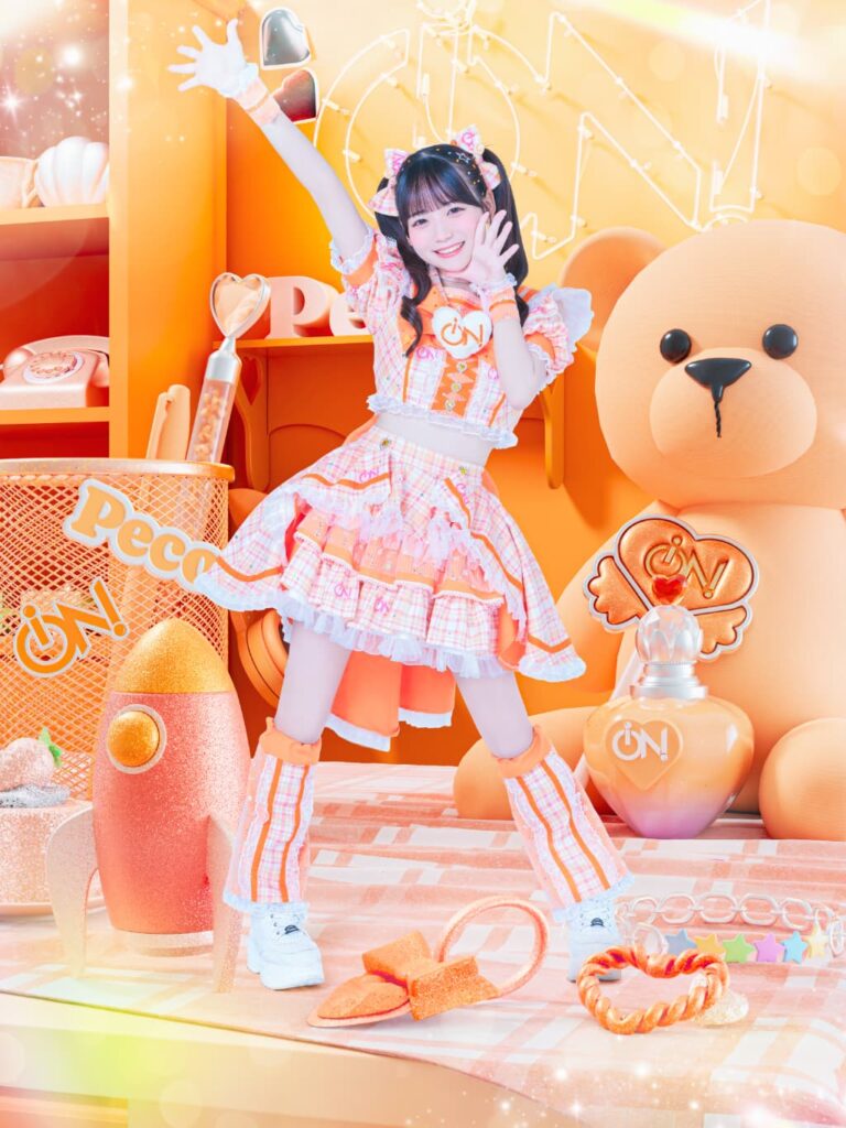 アーティスト写真 : コスチューム3rd | iON!(アイオン)♥