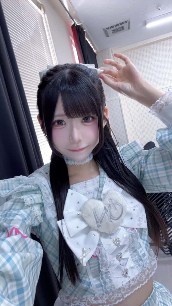 透明 くりあ(とまり くりあ)【水色】プロフィール|iON!【アイオン】