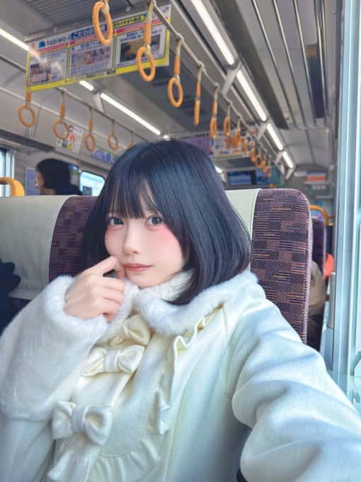 名雲 めんま(なくも めんま)【水色】プロフィール｜iON!【アイオン】画像