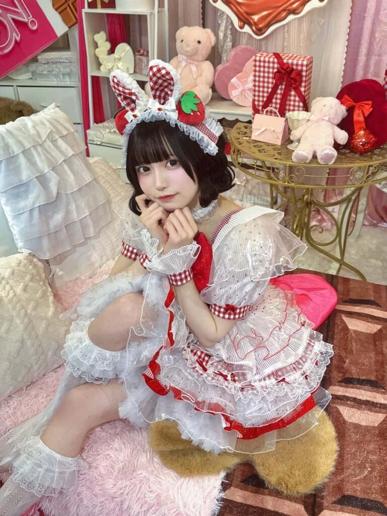 名雲 めんま(なくも めんま)【水色】プロフィール|iON!【アイオン】画像