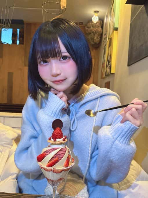 名雲 めんま(なくも めんま)【水色】プロフィール|iON!【アイオン】画像