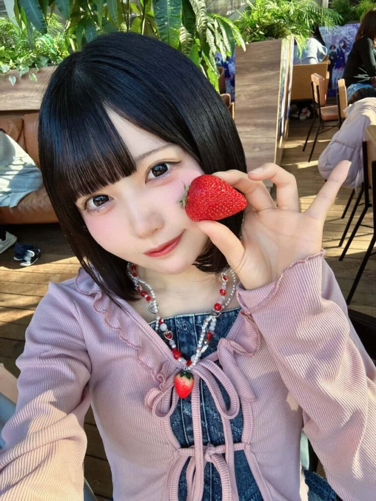 名雲 めんま(なくも めんま)【水色】プロフィール|iON!【アイオン】画像