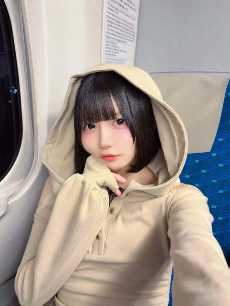 名雲 めんま(なくも めんま)【水色】プロフィール|iON!【アイオン】画像